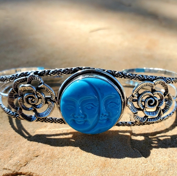New Carved Double Moon Face 925 Silver Bracelet. - Picture 8 of 11